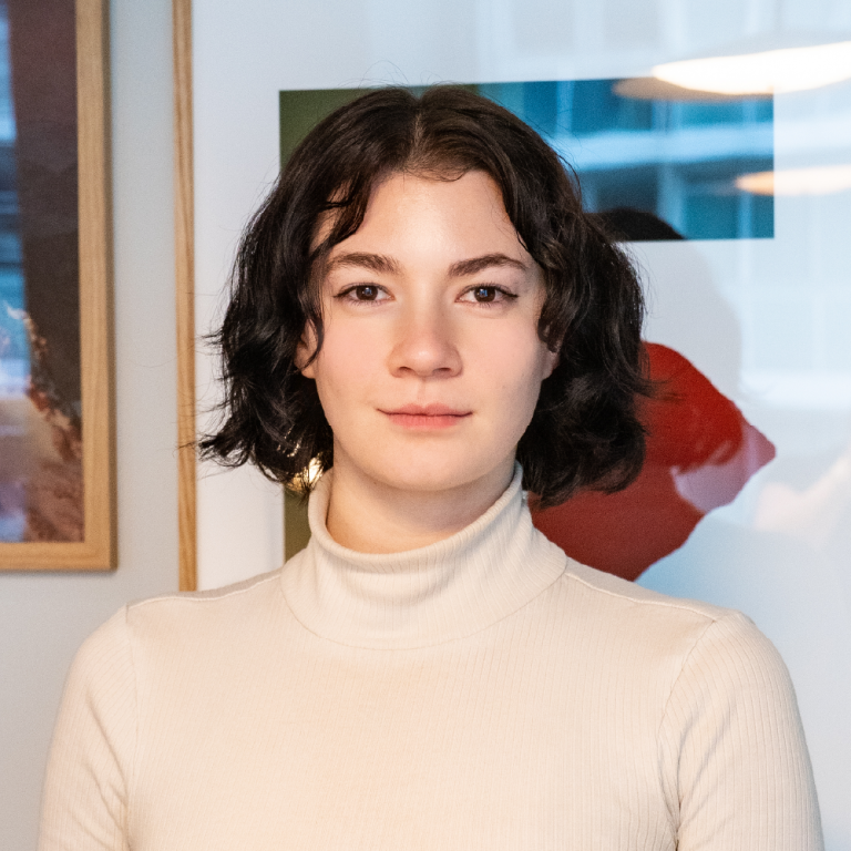 Amy_Talbot_Headshot
